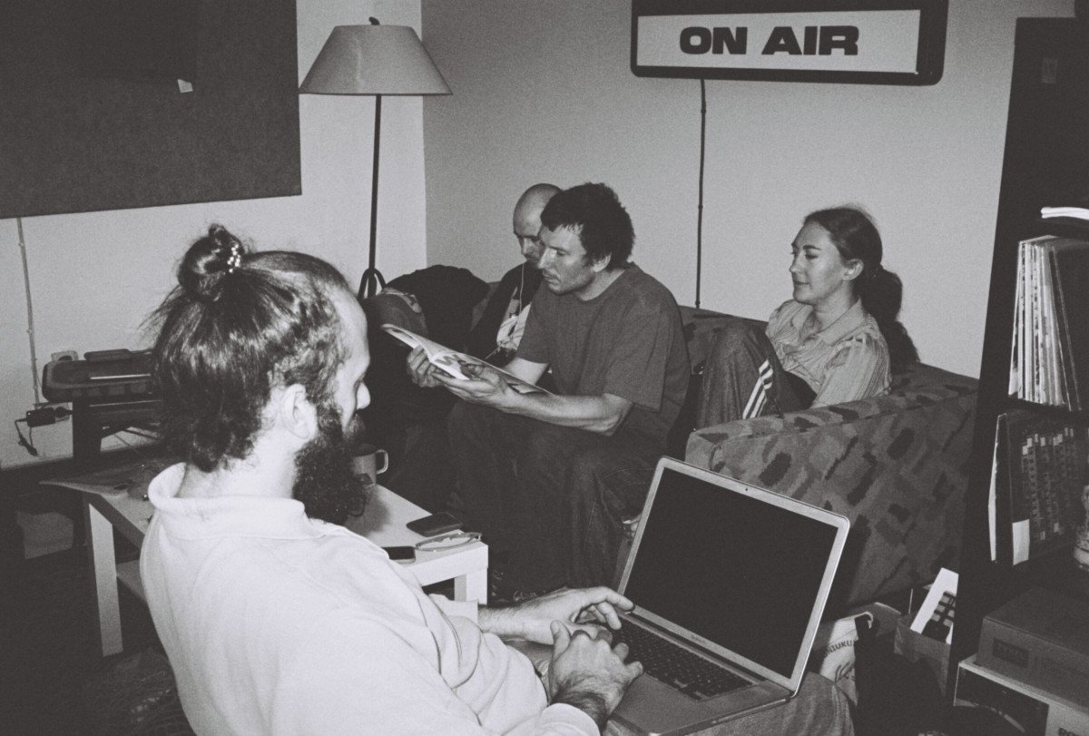 'Things We (Can) Do Together: Independent Community Radio and its Fuzzy Networks' by Ieva Gudaitytė